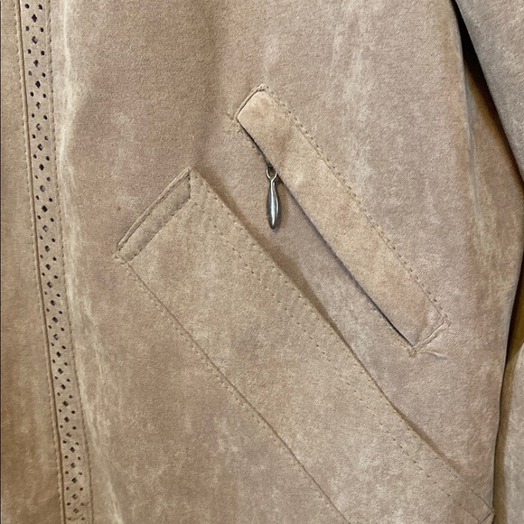 Pendleton Tan Trench Coat for Women SZ 9/10 - Picture 5 of 16